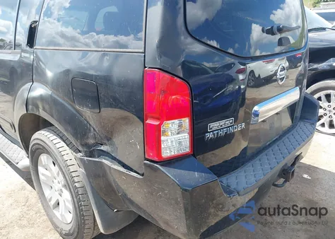 2005 Nissan Pathfinder Le z USA, uszkodzony, nr VIN 5N1AR18W65C746012